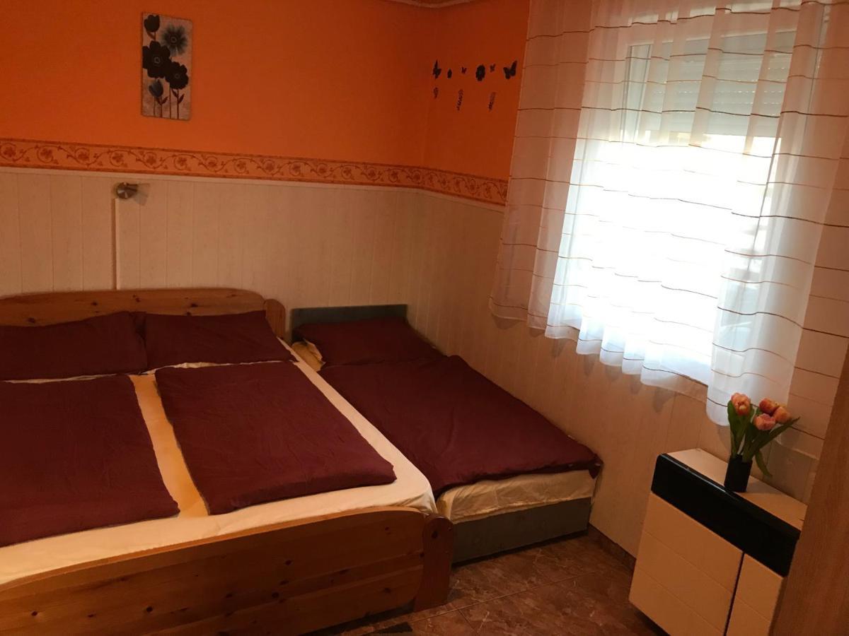 Summer Apartman Apartment Hajduszoboszlo Ngoại thất bức ảnh