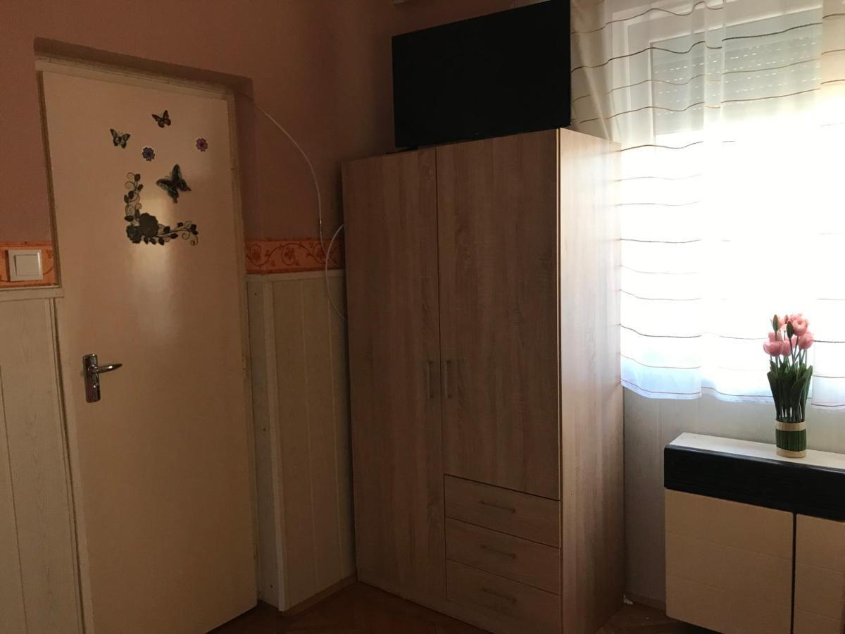 Summer Apartman Hajduszoboszlo Ngoại thất bức ảnh